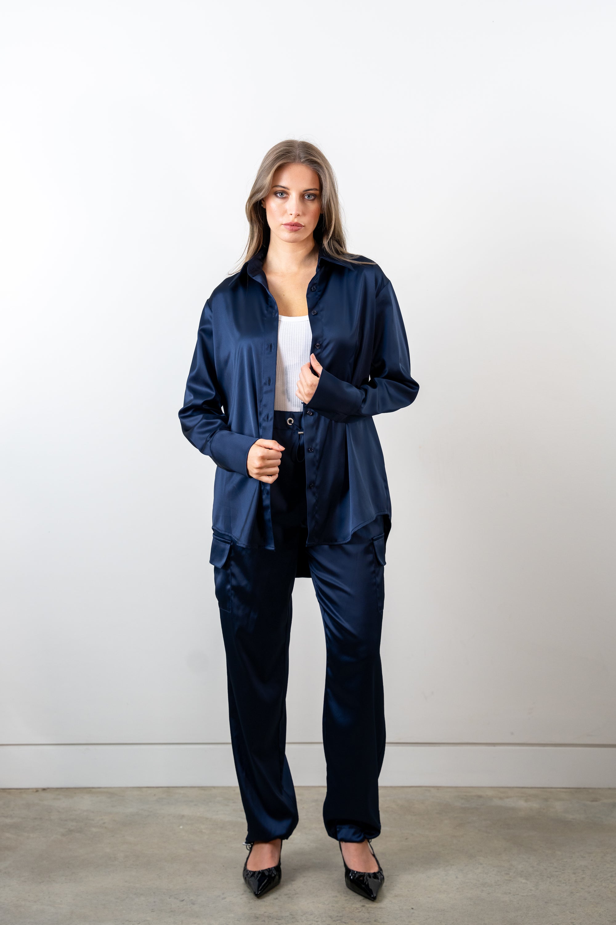 Mia Relax Fit Satin Shirt in Navy
