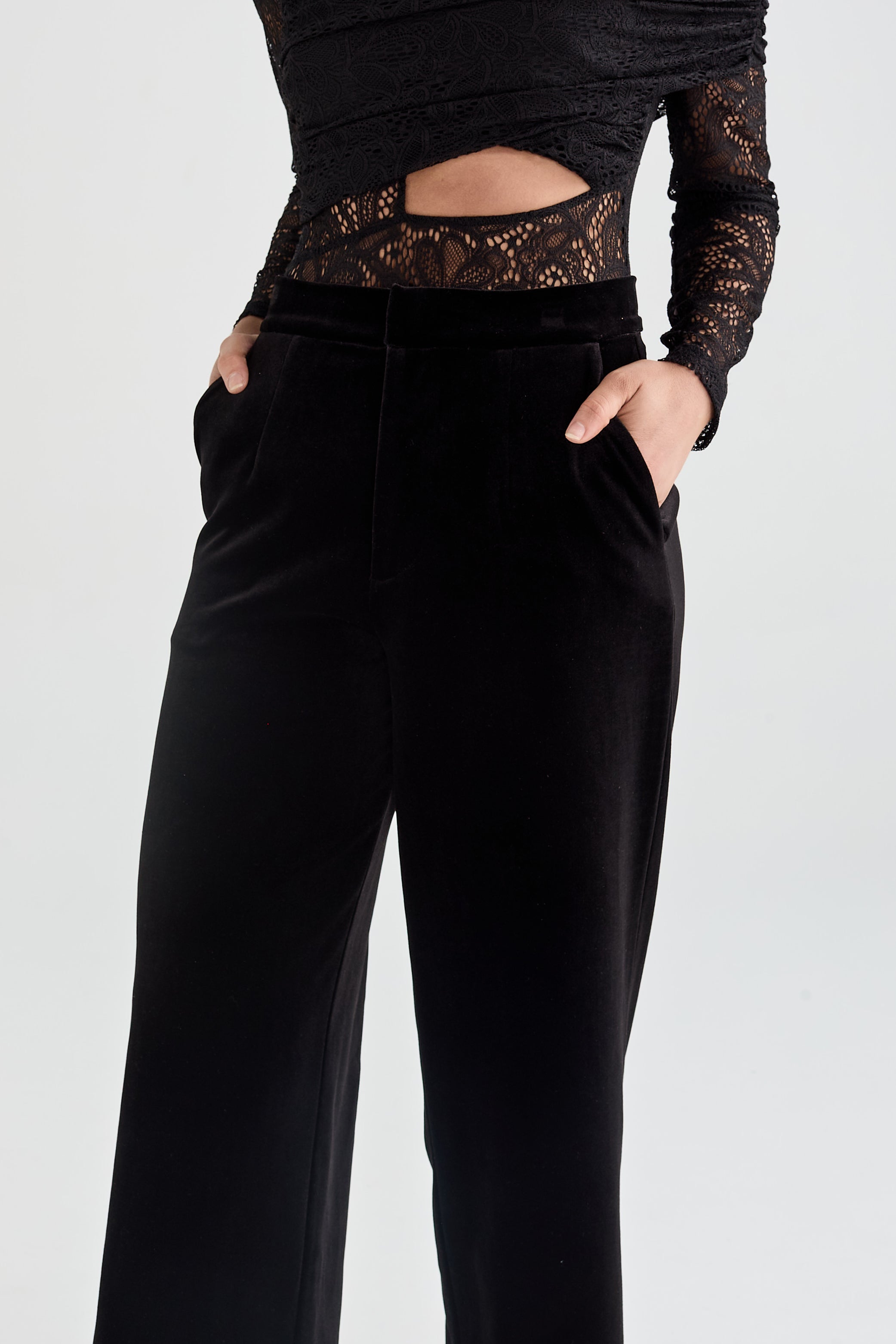 Chloe Highwaisted Velvet Pants
